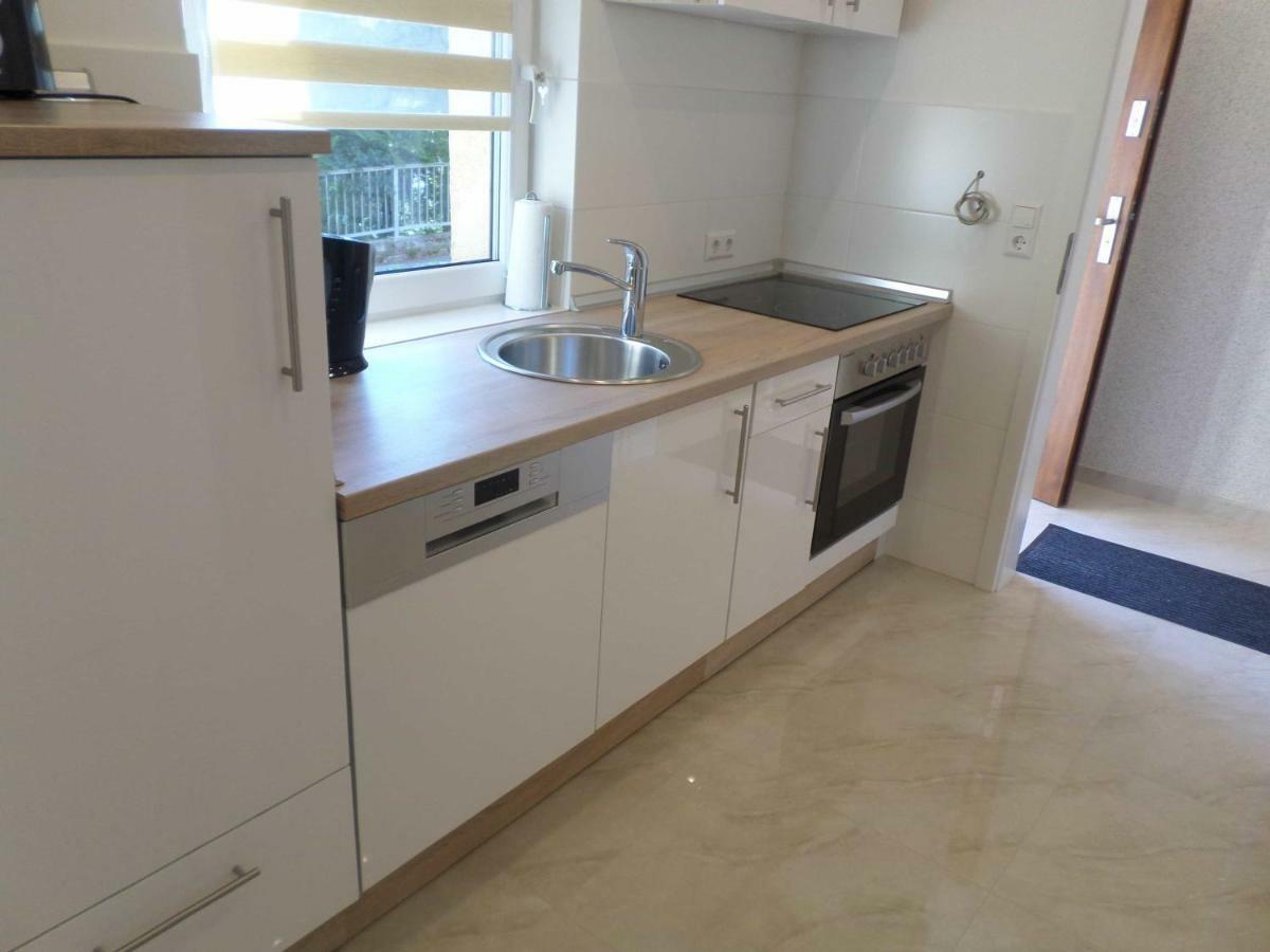 1 Zi. Apartment Naehe Flughafen/Messe Stuttgart 24H Waldenbuch Esterno foto